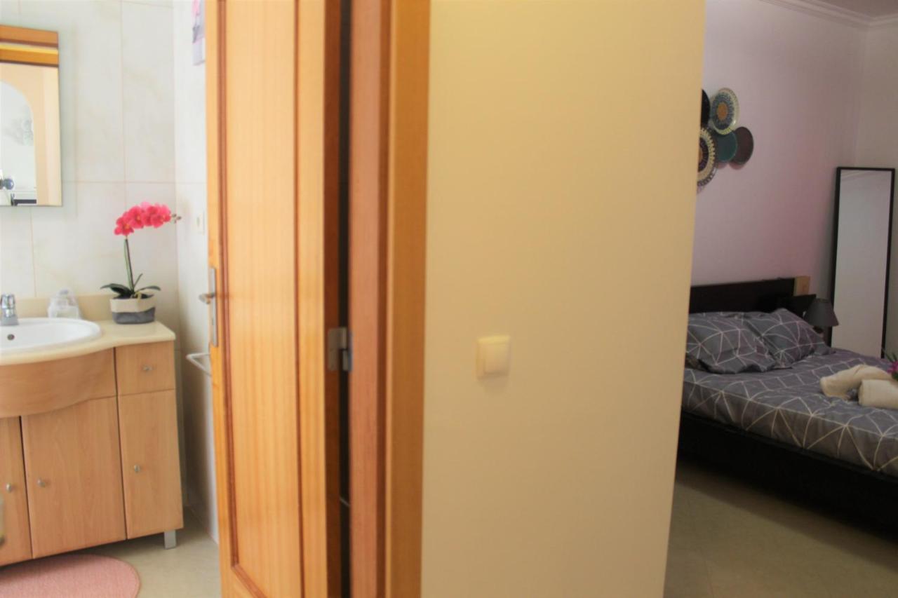 5B Sra Da Rocha - Casas & Papeis Apartment อาร์มาซอง เด เปรา ภายนอก รูปภาพ
